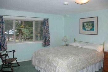 קודיאק 9Th Wave Bed And Breakfast מראה חיצוני תמונה